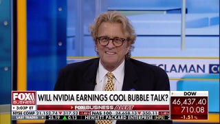 This is how investors should respond to the AI revolution, expert reveals