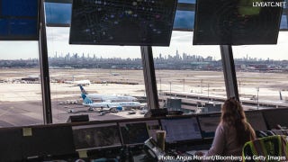 Newark air traffic control audio reveals chaotic moment when FAA temporarily lost communication with aircraft