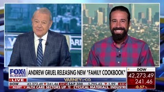 Celeb chef applauds Trump's McDonald's shift: He 'shined a light' on a 'forgotten position' - Fox Business Video