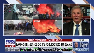 Former FBI agent says LA mayor might as well 'get down on the ground' with the rioters
