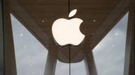 The subscription service is really Apple's bright spot: Tech reporter