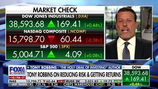 This is how 'returns are extraordinary' in alternative investments: Tony Robbins - Fox Business Video