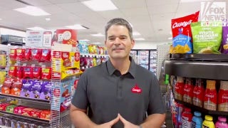 Casey's helps college football fans navigate noon kickoffs with fan-favorite 'breakfast pizza'