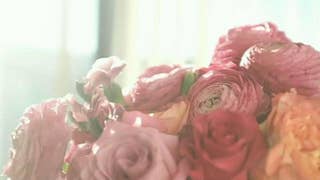 Valentine's Day: Here's how one business is selling cheaper flowers - Fox Business Video