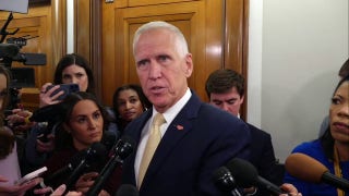 Sen. Tillis says he’ll block Warsh's Fed nomination until ‘bogus’ Powell probe ends