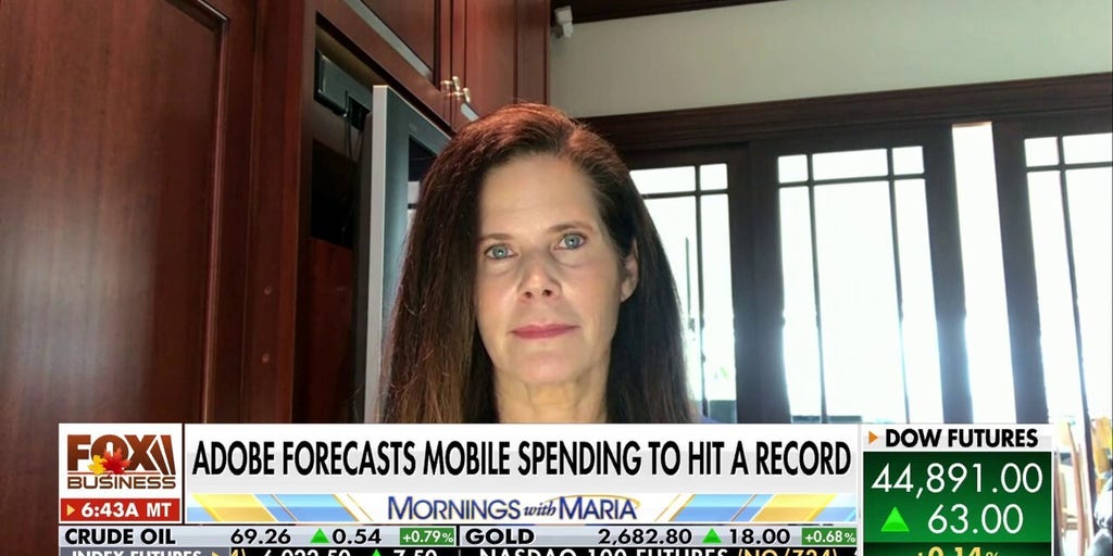 expert-tells-us-consumers-to-stock-up-before-tariffs-take-effect