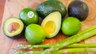 Time lapse of produce with and without Apeel