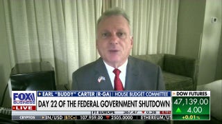Trump orders $3 billion in aid to farmers amid shutdown standoff