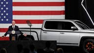 Pence tours Ohio auto factory, praises comeback 
