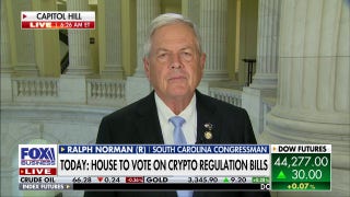 GOP rep praises Trump for meeting lawmakers and working out differences over crypto bills