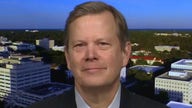 Schweizer: Elites don't seem to have a problem helping China win this race against US