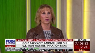 Strategist explains why investors should hold gold