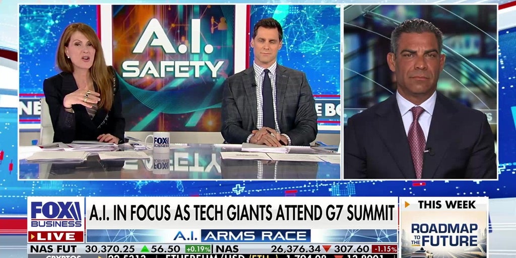 Former Miami mayor praises AI coordination between industry and US government