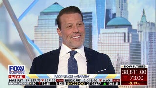 Tony Robbins reveals keys to investment success from 'masters of the universe' - Fox Business Video