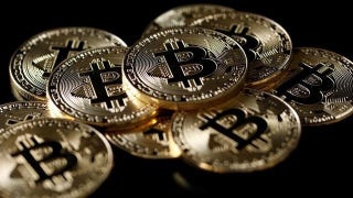 Investors use Bitcoin to help protect their portfolios: Zach Pandl - Fox Business Video