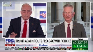 Trump praised for cleaning up Democrats' total disaster' in first 100 days