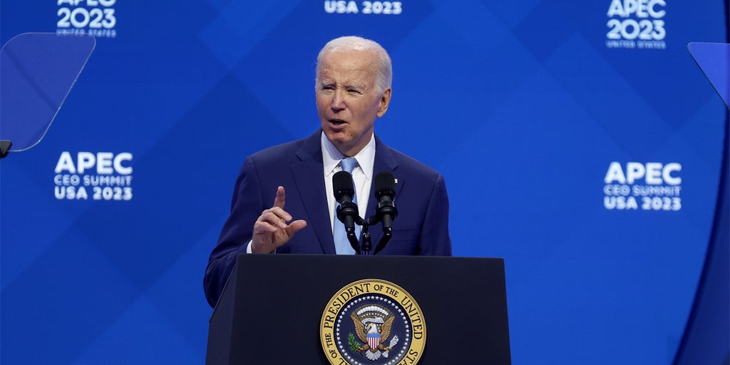 President Biden Gives Remarks And Poses For The Indo-Pacific Economic ...