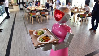 Robot waiters are helping servers make more tips: Restaurant owner - Fox Business Video