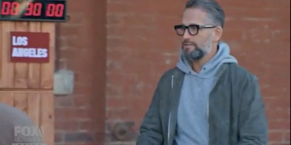 Remaining contestants challenged to embrace change in 'Billion Dollar