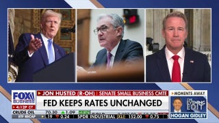 ‘Late to act’ Powell is bringing a lot of scrutiny on the Federal Reserve