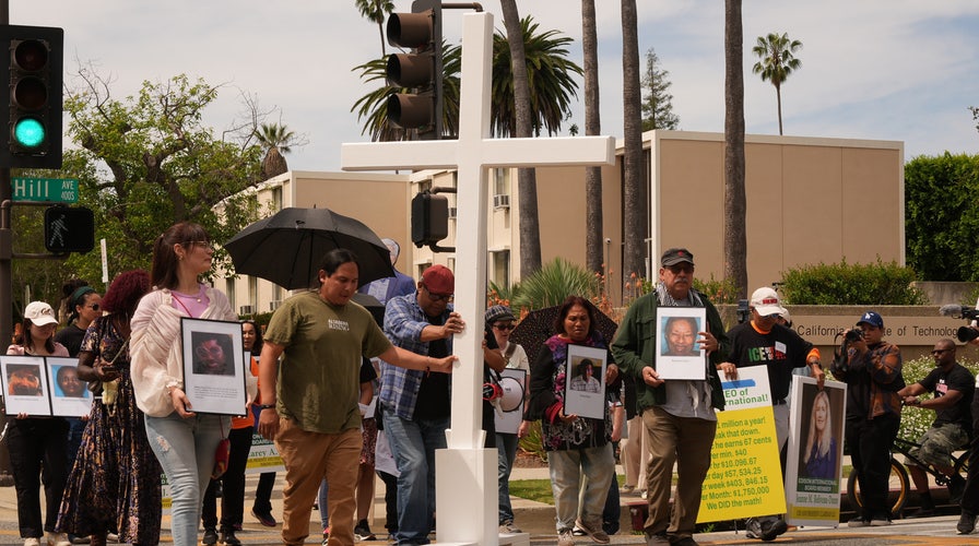 Fox News At Night - Friday, March 3