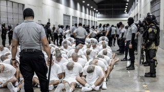 Fox News @ Night - Monday, April 7 - Fox News