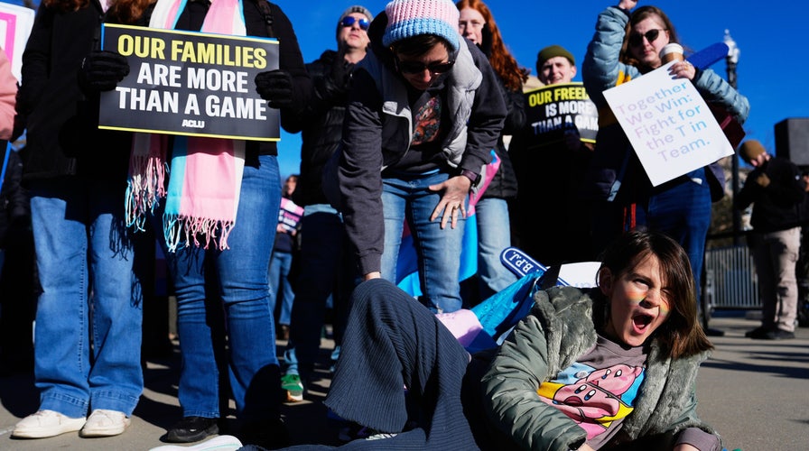 The Ingraham Angle - Tuesday, January 13