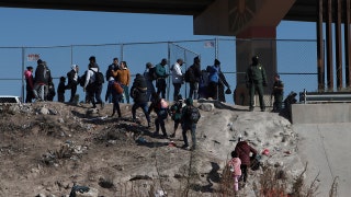 Fox News @ Night - Monday, December 19 - Fox News