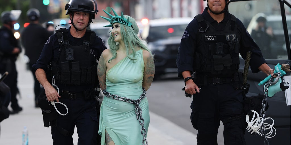 Gutfeld! - Monday, March 30