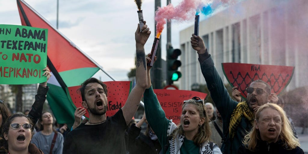 Gutfeld! - Wednesday, April 8