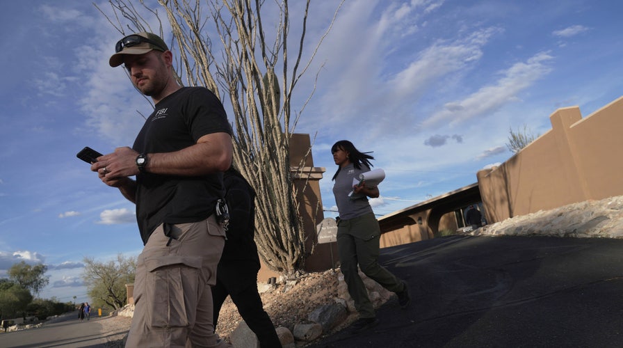 Fox News @ Night - Tuesday, February 10