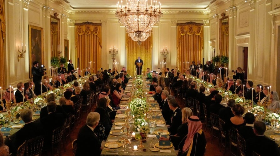 The Ingraham Angle - Wednesday, November 19