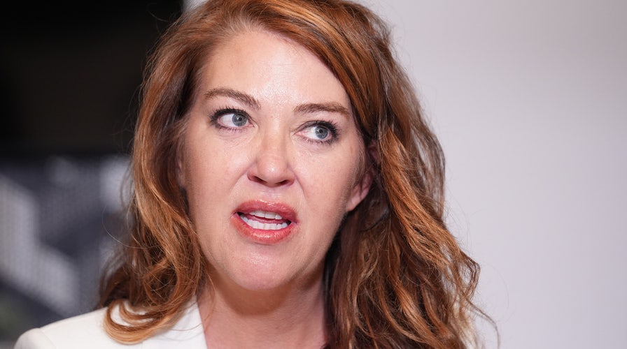 Fox News At Night - Tuesday, April 14