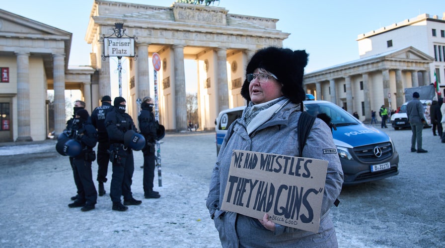 Fox News @ Night - Friday, January 9