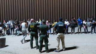 Jesse Watters Primetime - Monday, October 10 - Fox News