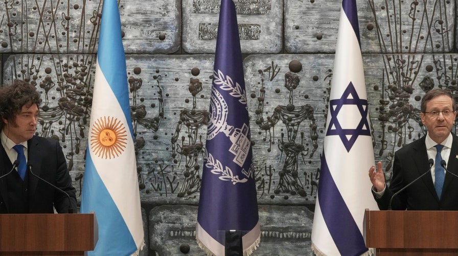 Jesse Watters Primetime - Monday, April 20