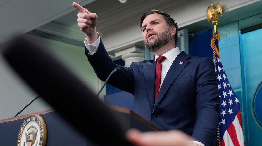 Jesse Watters Primetime - Thursday, January 8