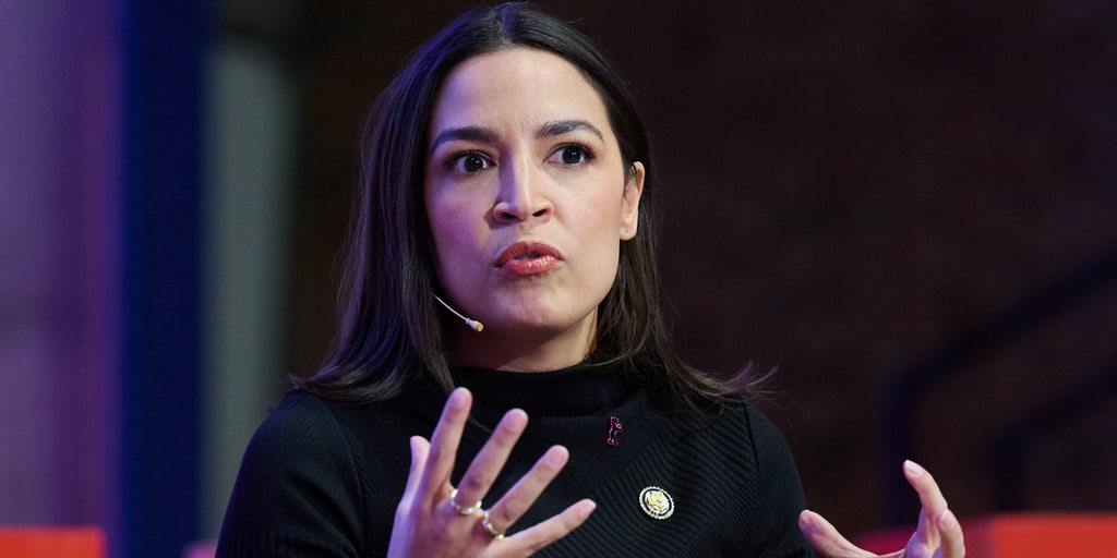 Fox News @ Night - Monday, February 16