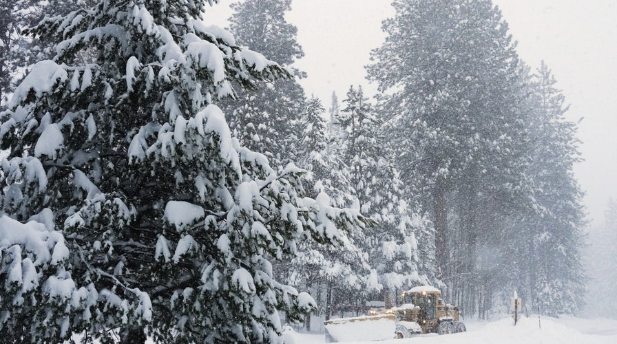 Fox News @ Night - Tuesday, February 17