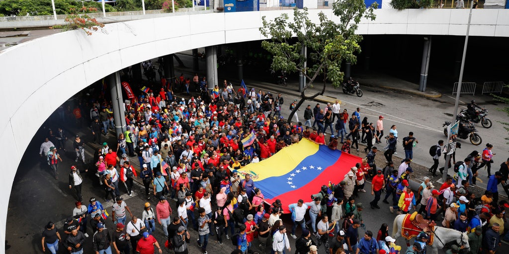 Special Report With Bret Baier - Monday, December 1