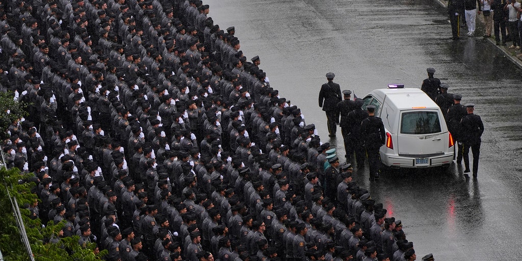 https://a57.foxnews.com/cf-images.us-east-1.prod.boltdns.net/v1/static/990505083001/d07f346a-37ba-4fbc-a09e-d54a5c526fbe/80729645-3f8f-41bb-8763-a93f1694ca00/1280x720/match/1024/512/image.jpg?pubId=694940094001?ve=1&tl=1
