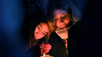 Fox News @ Night - Monday, December 15 - Fox News