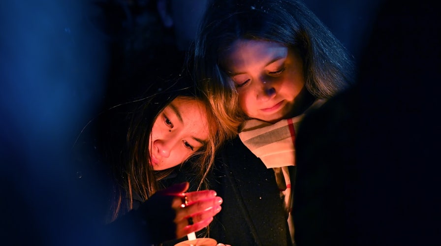 Fox News @ Night - Monday, December 15