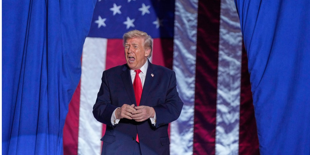 Fox News @ Night - Tuesday, January 27