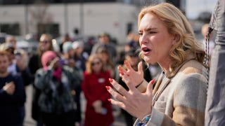 The Story With Martha MacCallum - Monday, December 01 - Fox News