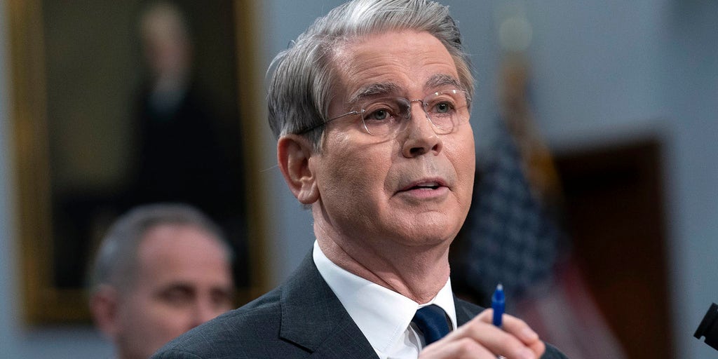 https://a57.foxnews.com/cf-images.us-east-1.prod.boltdns.net/v1/static/990505083001/f7c556d5-8c25-42e9-8174-e7ed2019f336/c72cb98e-e46e-46ba-a03a-81b377b26995/1280x720/match/1024/512/image.jpg?pubId=694940094001?ve=1&tl=1