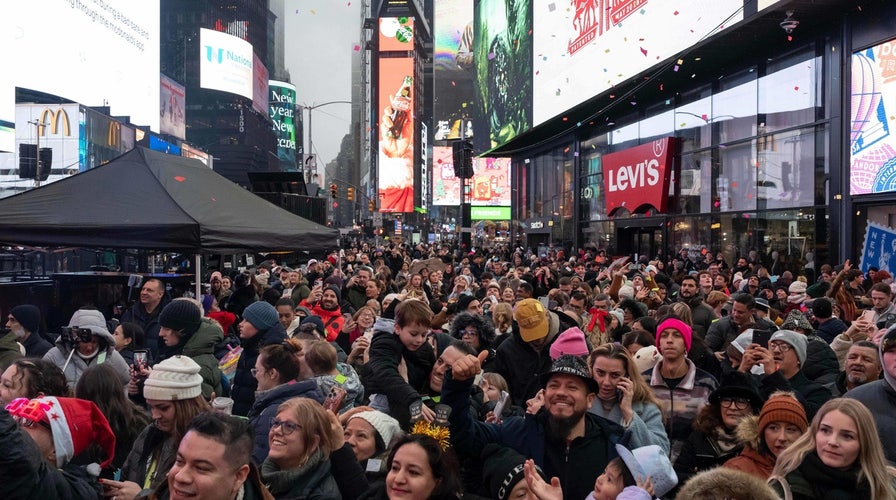 The Story with Martha MacCallum - Wednesday, December 31