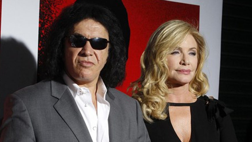 KISS Frontman Gene Simmons and Longtime Partner Shannon Tweed Tie the ...