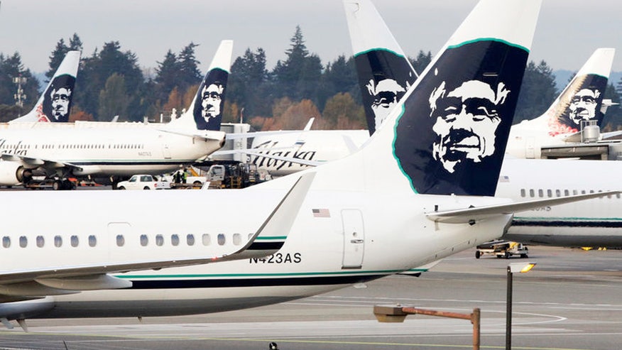 alaskanairaptarmac.jpg