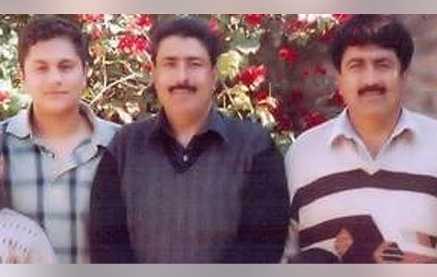 Afridiandfamily2.jpg